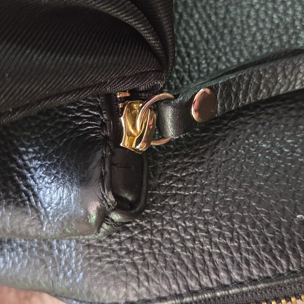 Vera Pelle Black Italian Leather small backpack. Excellent Used Condition. - Picture 12 of 12